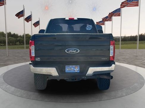Used 2017 Ford F350 XL AWD/4WD image 4