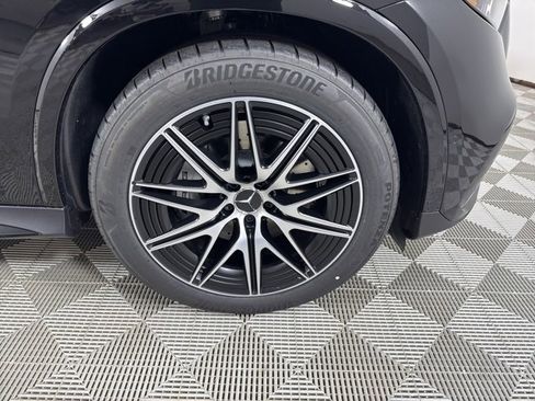 New 2026 Mercedes-Benz GLC 43 AMG 4MATIC image 9