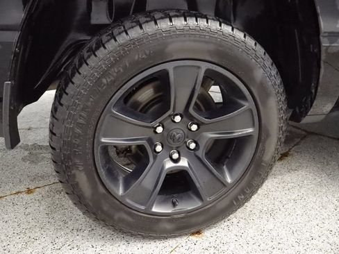 Certified 2023 RAM 1500 Big Horn AWD/4WD image 25
