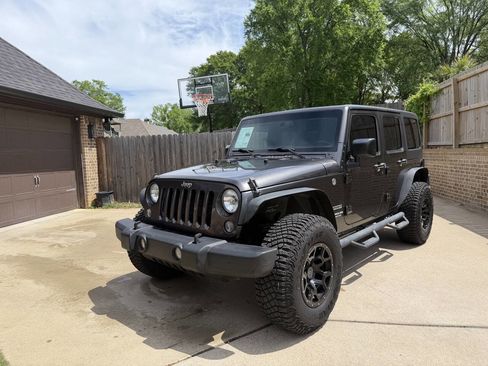 Used 2017 Jeep Wrangler Unlimited Sport w/ Quick Order Package 24S AWD/4WD image 22