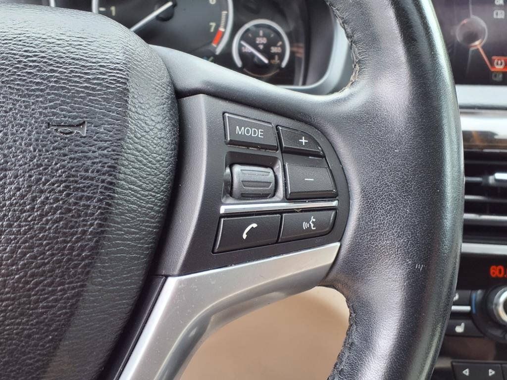 Used 2016 BMW X5 xDrive40e AWD/4WD image 27