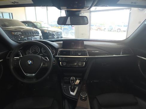 Used 2017 BMW 330i Gran Turismo xDrive AWD/4WD image 24