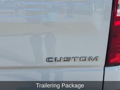 Used 2023 Chevrolet Silverado 1500 Custom Trail Boss AWD/4WD image 5