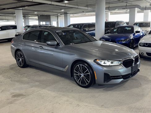 Used 2023 BMW 540i xDrive w/ Executive Package AWD/4WD image 2