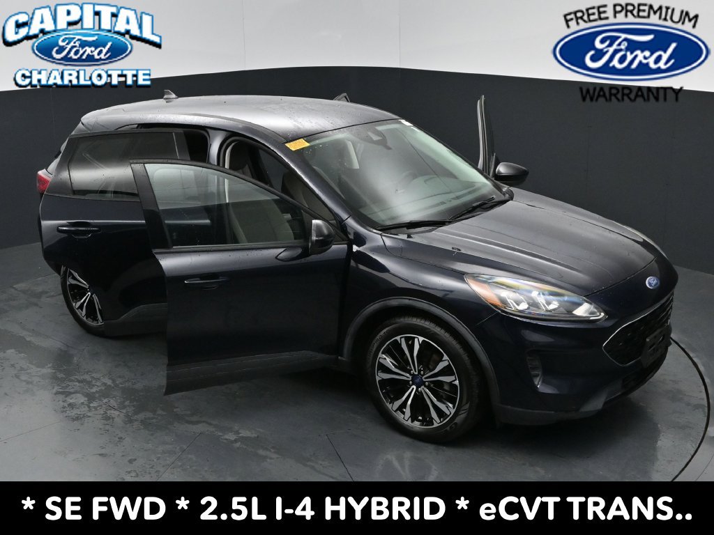 Used 2021 Ford Escape SE w/ SE Sport Appearance Package FWD image 37