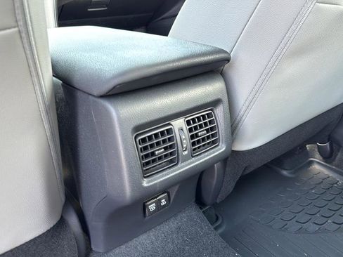 Used 2026 Toyota Camry SE FWD image 16