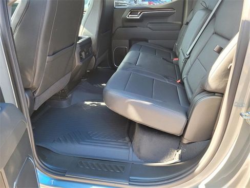 New 2026 Chevrolet Silverado 1500 LT image 7