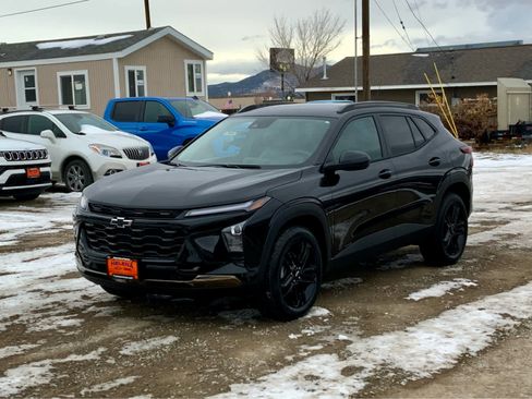 New 2026 Chevrolet Trax ACTIV image 1