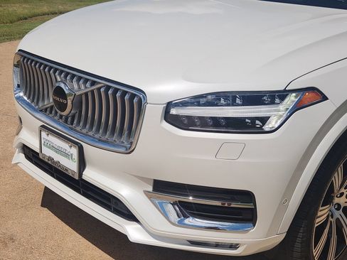 Used 2023 Volvo XC90 B6 Ultimate w/ Protection Package Premier AWD/4WD image 10