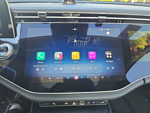 New 2026 Mercedes-Benz E 350 4MATIC Sedan image 22