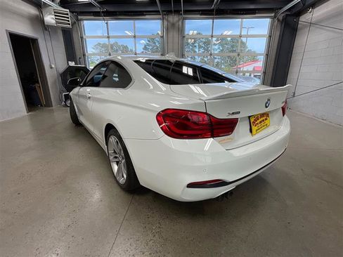 Used 2019 BMW 430i xDrive Coupe w/ Convenience Package image 3