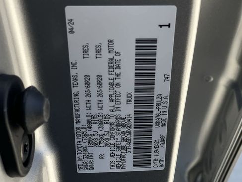 Used 2024 Toyota Tundra Limited w/ TRD Off-Road Package image 25