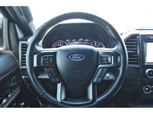 Used 2021 Ford Expedition Limited image 16
