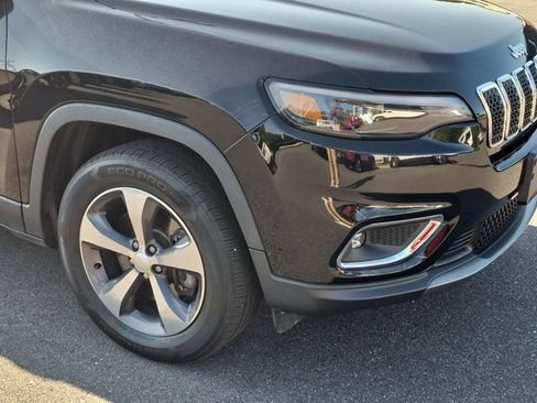 Used 2019 Jeep Cherokee Limited AWD/4WD image 9