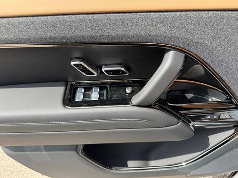 New 2026 Land Rover Range Rover Sport Dynamic SE AWD/4WD image 15