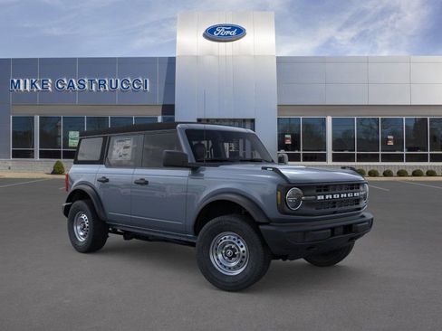 New 2025 Ford Bronco 4-Door AWD/4WD image 7