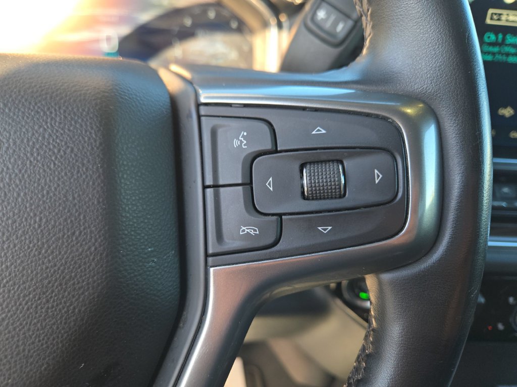 Used 2024 Chevrolet Silverado 1500 LT w/ Convenience Package II AWD/4WD image 29