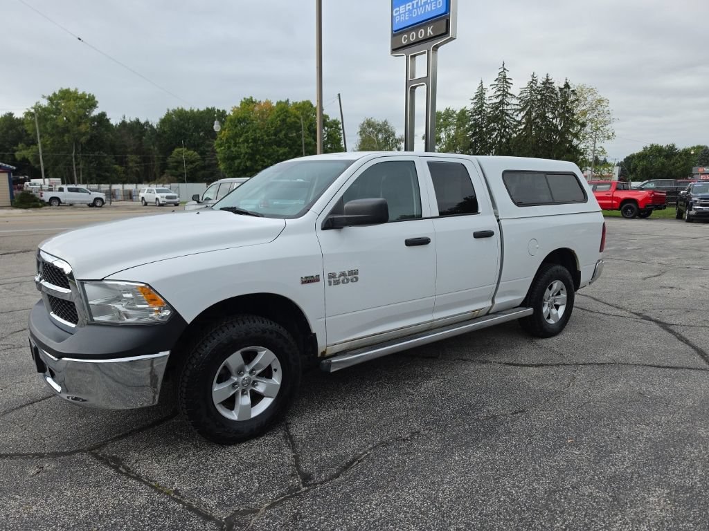 Used 2014 RAM 1500 ST w/ SXT Appearance Group AWD/4WD image 3
