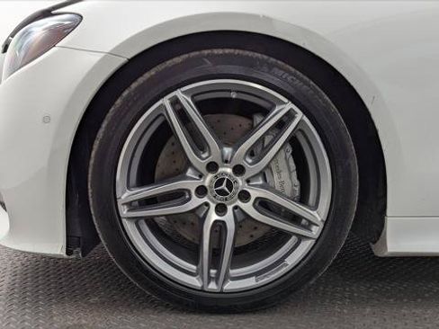 Used 2018 Mercedes-Benz E 400 Coupe image 28