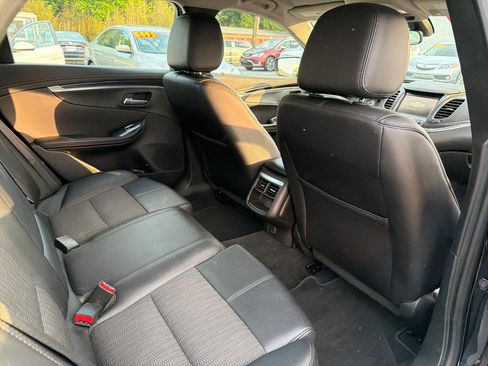 Used 2020 Chevrolet Impala LT FWD image 16
