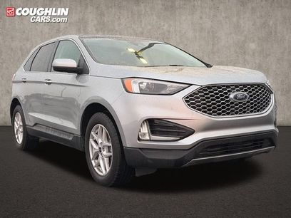 Used 2023 Ford Edge SEL w/ Convenience Package