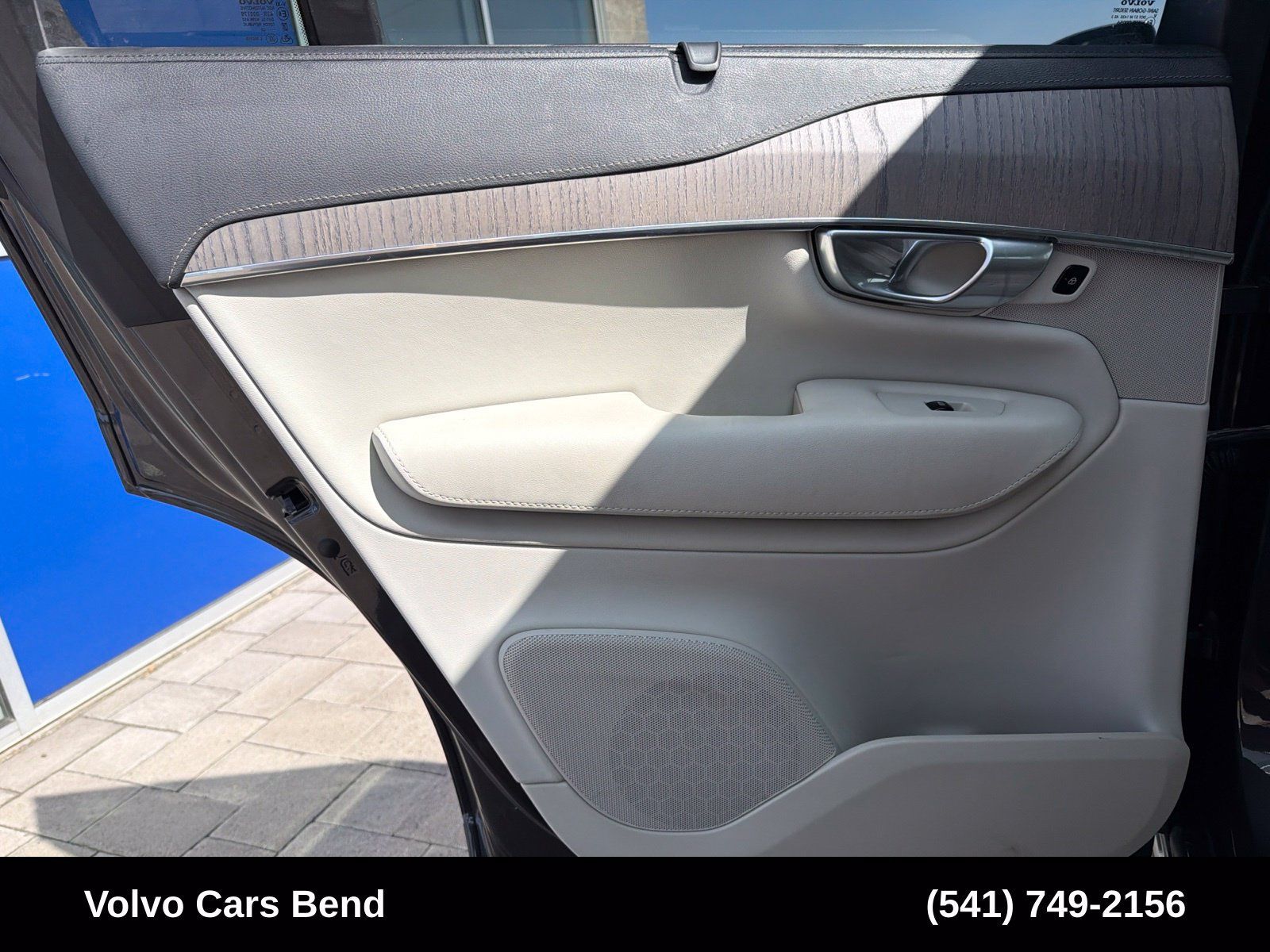 Used 2023 Volvo XC90 B6 Ultimate w/ Protection Package Premier AWD/4WD image 21