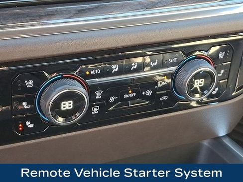 Used 2024 Chevrolet Silverado 2500 LTZ w/ LTZ Convenience Package image 19