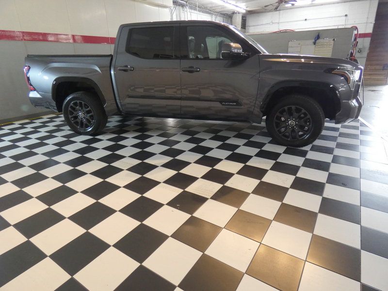 Used 2023 Toyota Tundra Platinum AWD/4WD image 5