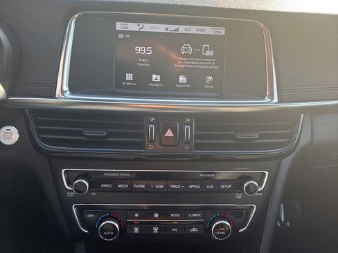 Used 2018 Kia Optima EX image 8