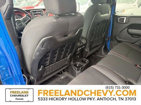 Used 2020 Jeep Gladiator Rubicon image 16