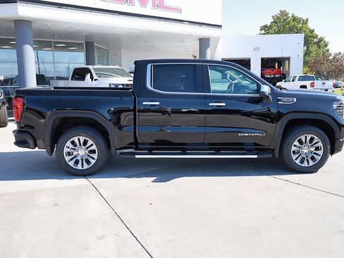 New 2026 GMC Sierra 1500 Denali image 7