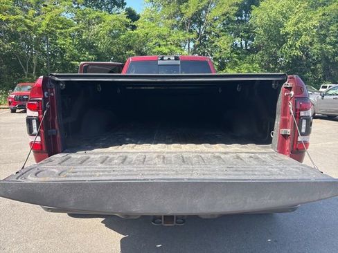 Used 2024 RAM 3500 Big Horn w/ Night Edition AWD/4WD image 11