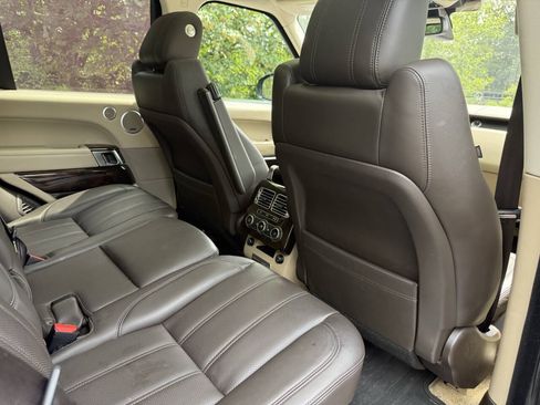 Used 2016 Land Rover Range Rover HSE AWD/4WD image 14