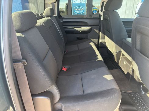 Used 2012 Chevrolet Silverado 3500 LT image 12