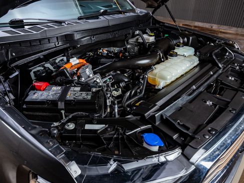 Used 2025 Ford F150 King Ranch image 38