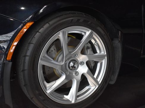 Used 2011 Tesla Roadster Sport image 32