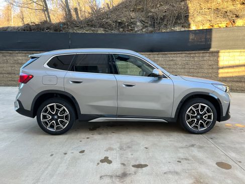 Used 2025 BMW X1 xDrive28i w/ Convenience Package image 7