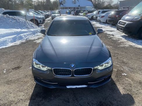 Used 2018 BMW 328d xDrive Sedan image 3
