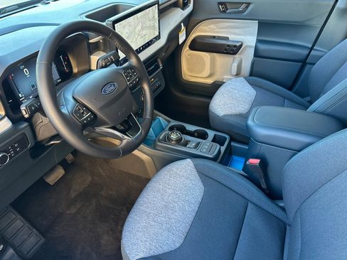 New 2026 Ford Maverick XLT w/ XLT Luxury Package image 9