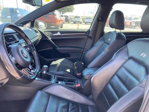 Used 2016 Volkswagen Golf R 4-Door image 10