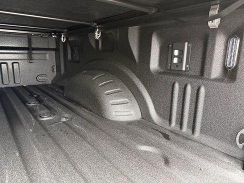 Used 2025 Ford F250 Platinum image 50