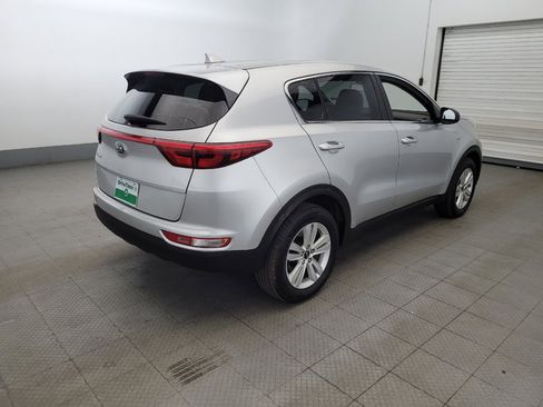 Used 2019 Kia Sportage LX AWD/4WD image 9