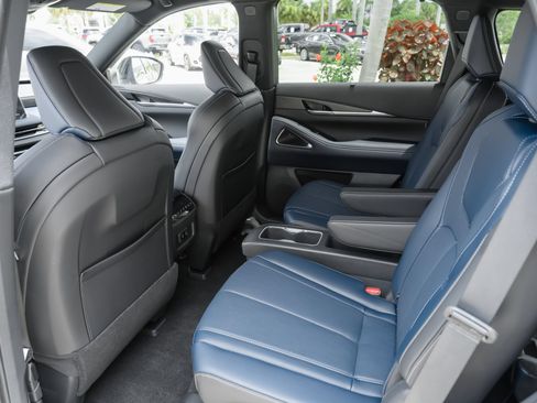 Certified 2026 INFINITI QX60 Sport w/ Dark Cargo Package AWD/4WD image 30