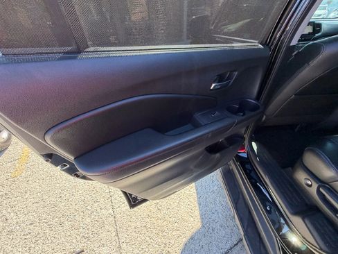 Used 2019 Honda Pilot Touring image 24