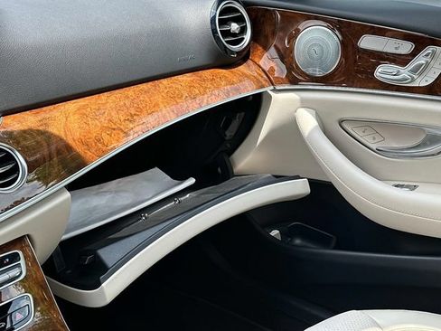 Used 2019 Mercedes-Benz E 450 4MATIC Sedan image 32