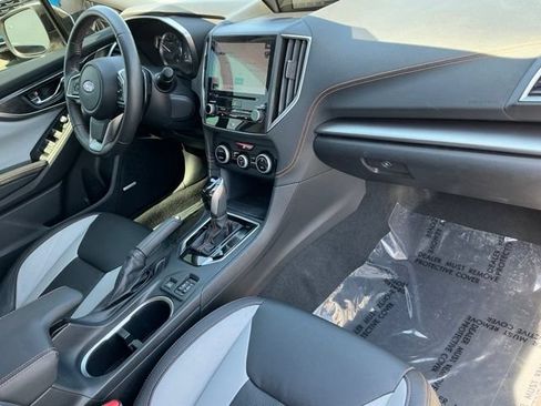 Used 2019 Subaru Crosstrek 2.0i Limited w/ Moonroof Package w/Navigation AWD/4WD image 19