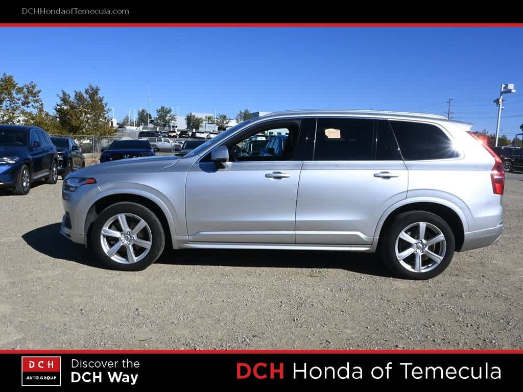 Used 2022 Volvo XC90 T5 Momentum AWD/4WD image 4