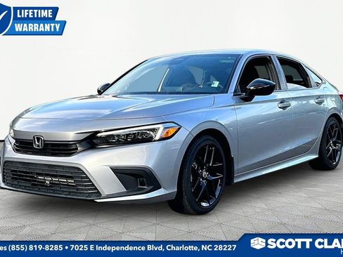Used 2024 Honda Civic Sport image 3