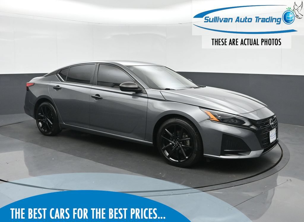Used 2024 Nissan Altima 2.5 S FWD image 1