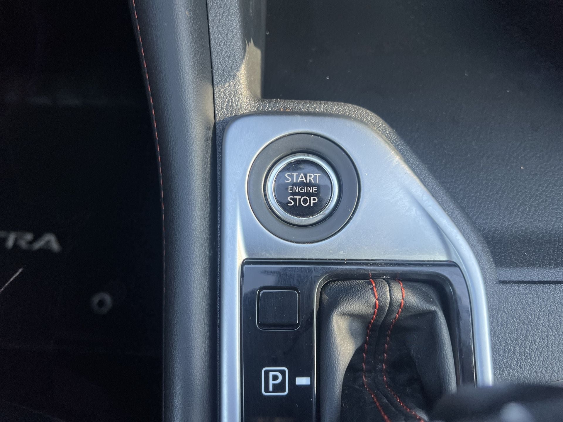 Used 2025 Nissan Sentra SR w/ SR Premium Package FWD image 6
